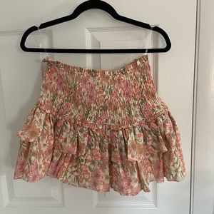 floral mini skirt! size- xs